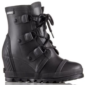 Sorel Joan of Arc wedge rain boot